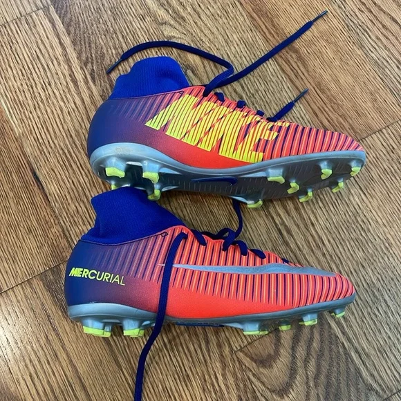 Boy’s Nike Mercurial Vapor Superfly 5 DF FG ACC Soccer Cleats. Size 2.5Y. - Picture 6 of 13